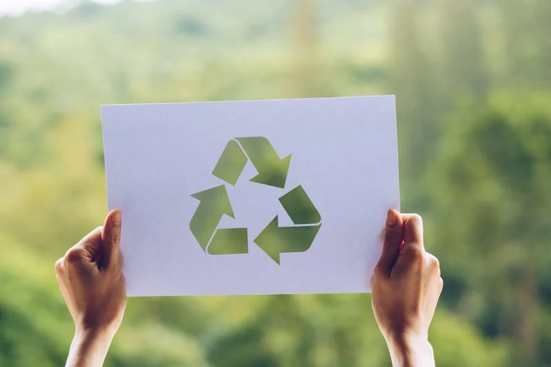 Recyclable polymer components